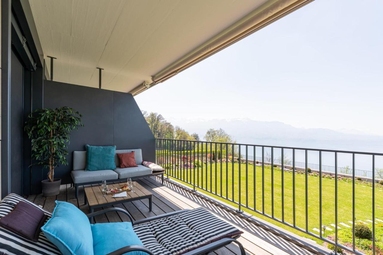 Les Terrasses De Lavaux 1 - Appartement De Luxe Avec Vue Panoramique Et Piscine Puidoux Eksteriør bilde
