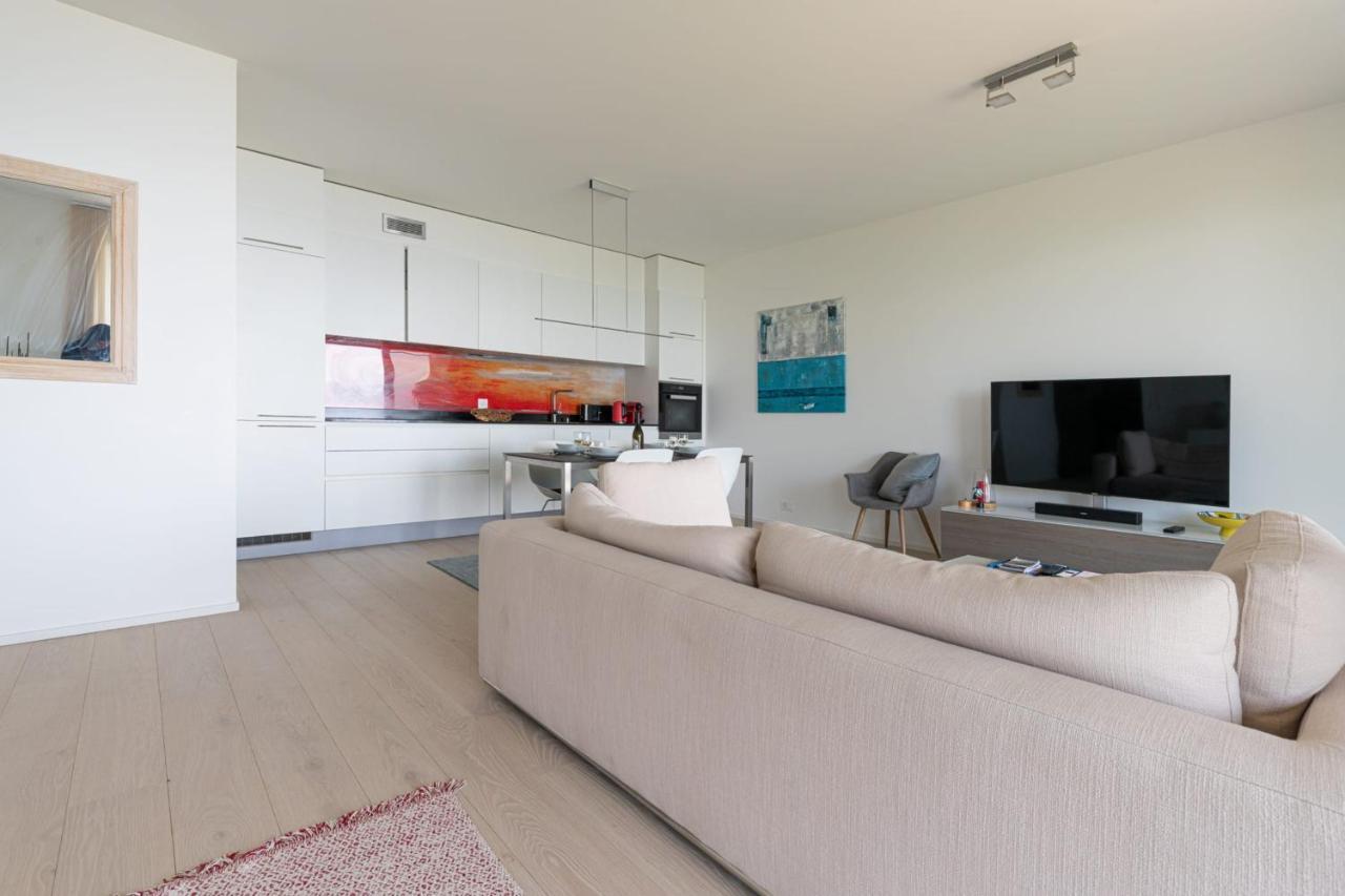 Les Terrasses De Lavaux 1 - Appartement De Luxe Avec Vue Panoramique Et Piscine Puidoux Eksteriør bilde