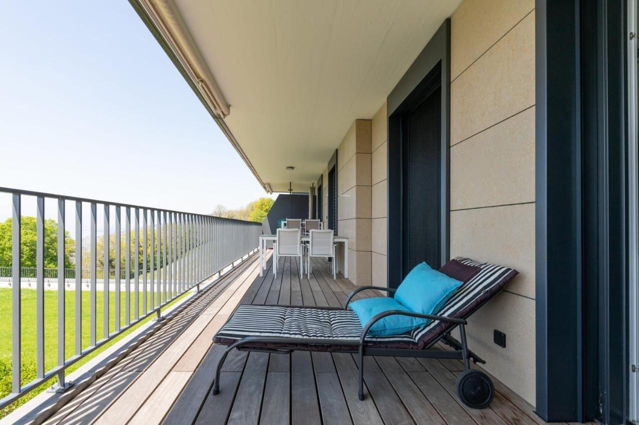 Les Terrasses De Lavaux 1 - Appartement De Luxe Avec Vue Panoramique Et Piscine Puidoux Eksteriør bilde