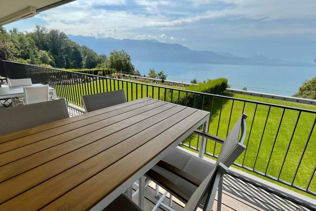 Les Terrasses De Lavaux 1 - Appartement De Luxe Avec Vue Panoramique Et Piscine Puidoux Eksteriør bilde